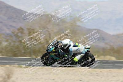 media/Apr-20-2025-CVMA (Sun) [[39090e8767]]/Race 9-Formula LW Twins Shootout/